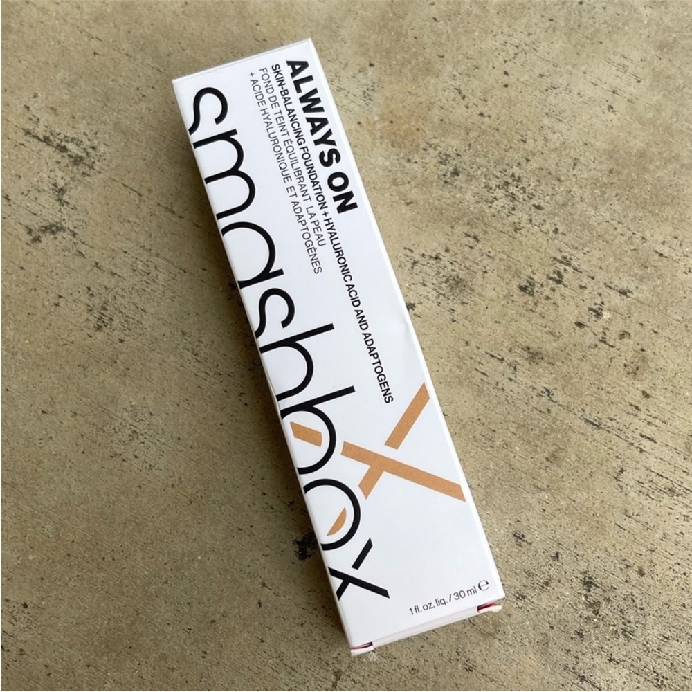 SMASHBOX ALWAYS ON SKIN-BALANCING FOUNDATION 1 OZ 24-HOUR HYDRATION M20-W